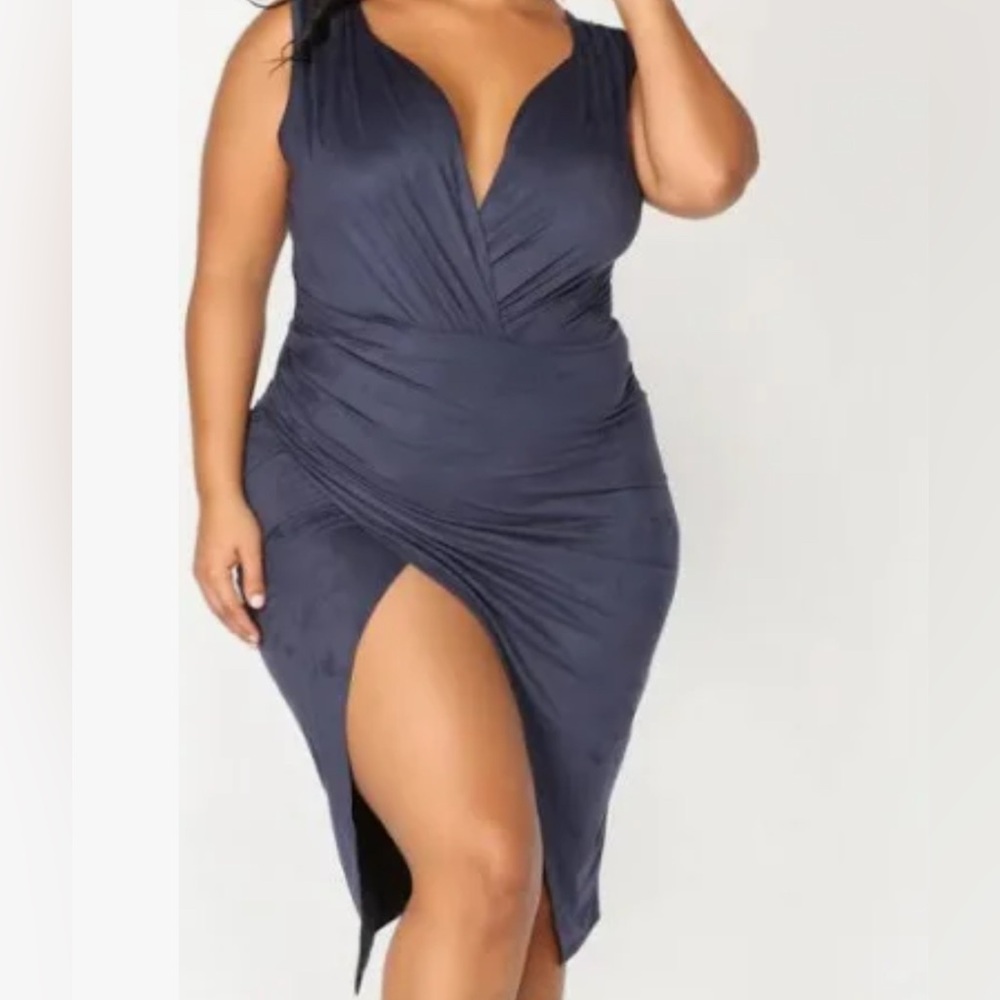 Nature Made Dress - Navy
